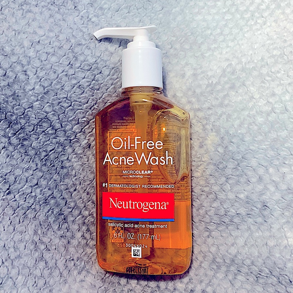 Neutrogena Oil-Free Acne Wash